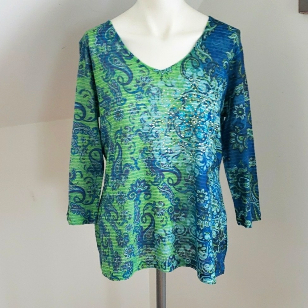 JM COLLECTIONS 3/4 Sleeve V-neck Top. Embellished Turquoise & Green, Size PL